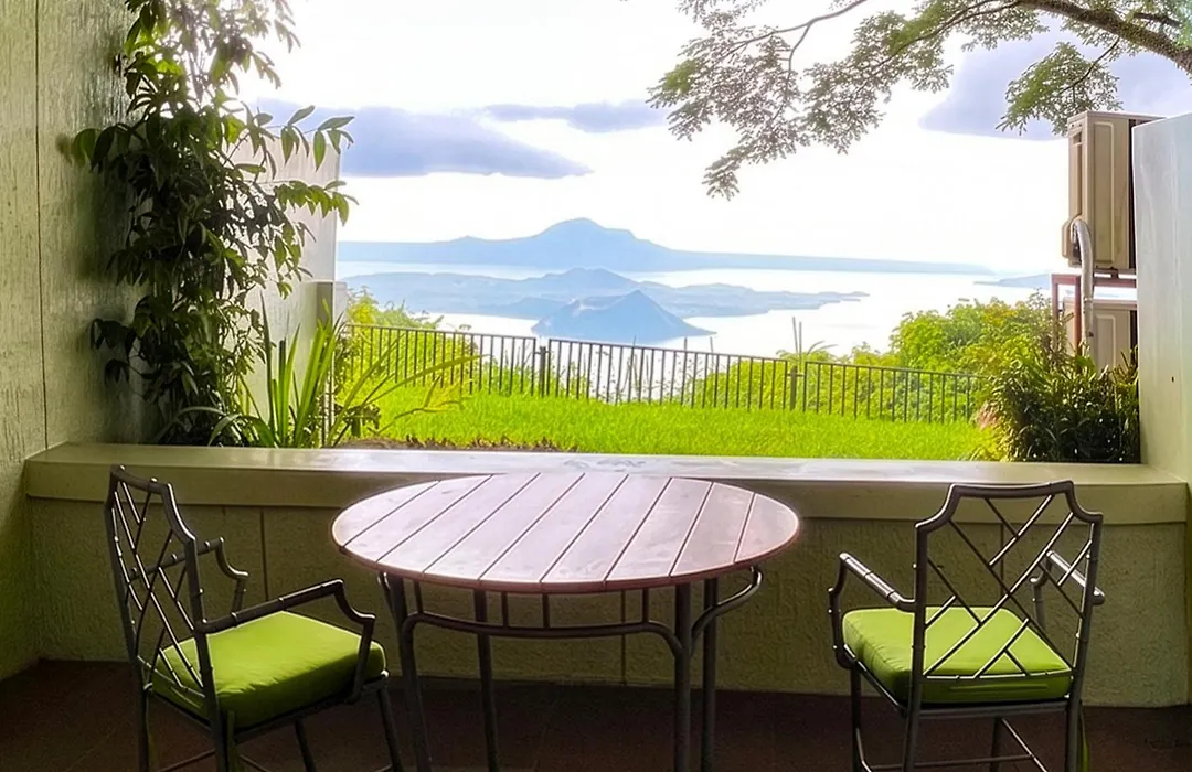 Taal Vista Hotel-1
